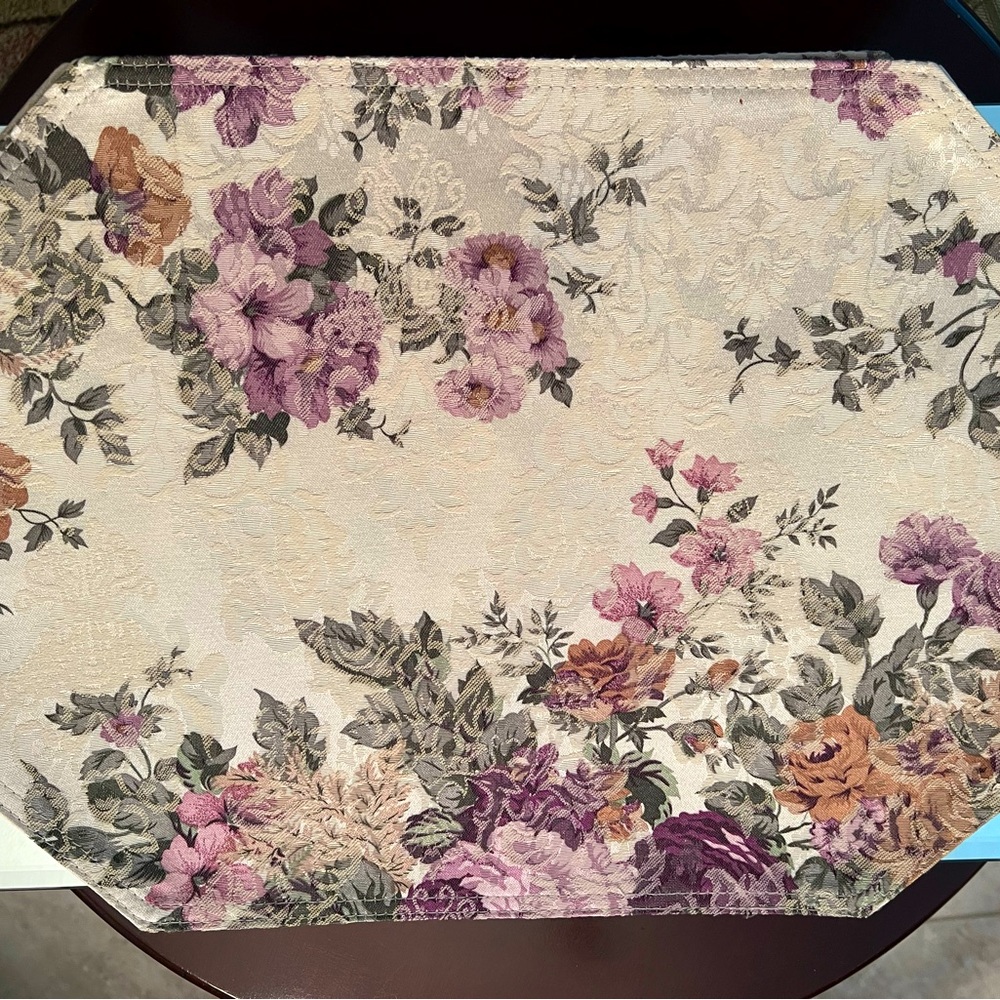 Set of 4 Floral Placemats